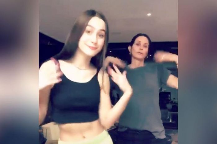 Watch Courteney Cox And Daughter's Dance Routine