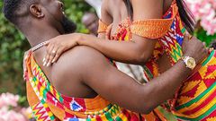 Sarkodie and Tracy take traditional Kente wedding to a new fashion level