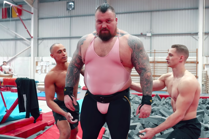 400-Pound Strongman Eddie Hall Attempts a Backflip