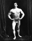 45 Vintage Bodybuilding Photos From the Early 1900s