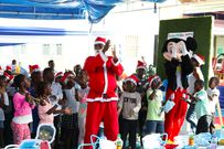 Zoomlion fetes hundreds of children