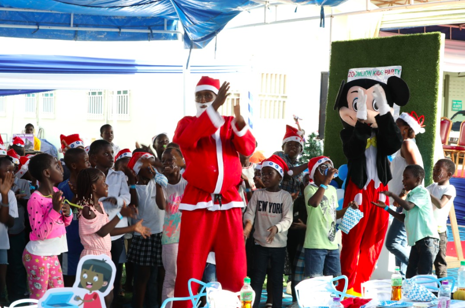 Zoomlion fetes hundreds of children