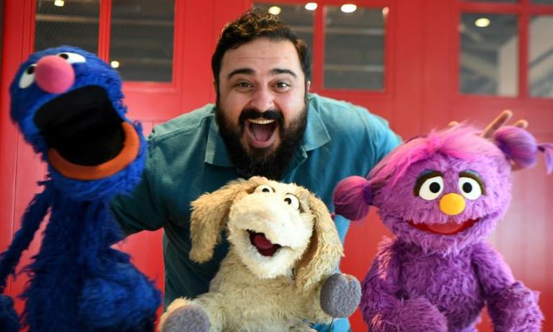 The new Middle East version of Sesame Street called 'Ahlan Simsim' will seek to help children and particularly Syrian refugees cope with emotions with new characters joining old favourite ones