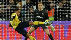 Pierre-Emerick Aubameyang scored his 13th goal of the season as Arsenal beat West Ham 3-1