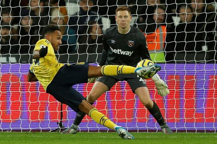 Pierre-Emerick Aubameyang scored his 13th goal of the season as Arsenal beat West Ham 3-1
