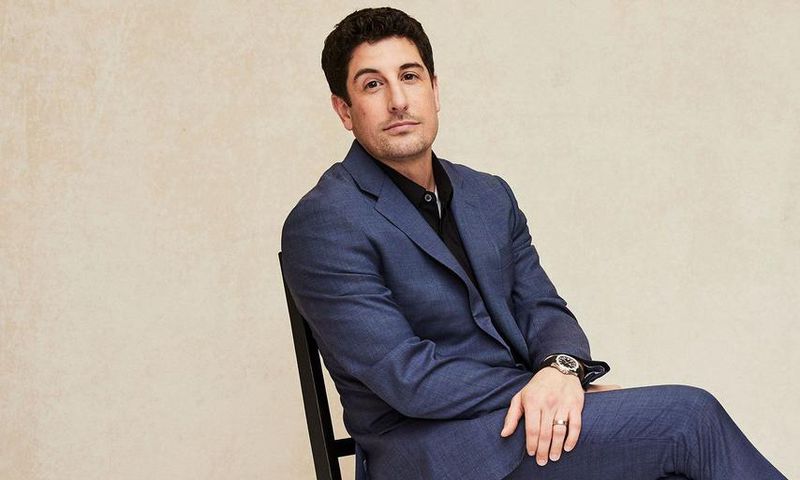 Jason Biggs Is Totally OK With Sitting Down to Pee