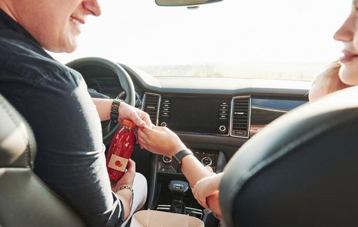 How to Eat Healthy When You Live Out of Your Car