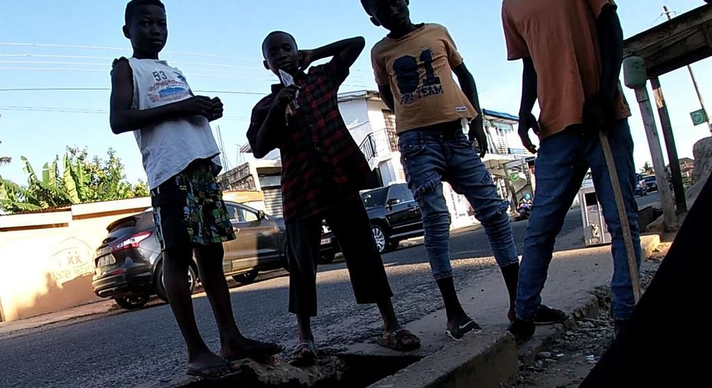 Street boy Mohammed with friends