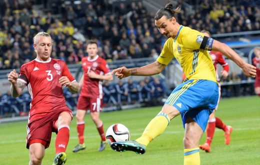 Kjaer (left) says throat-grab incident with Ibrahamivoc long forgotten