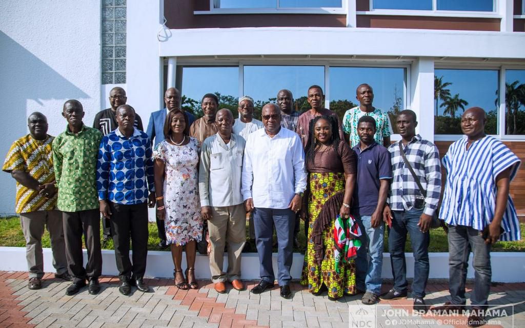 John Mahama with poultry farmers