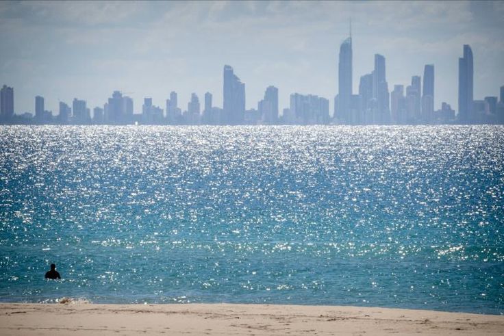 The laid-back Australian seaside towns usually function as a single community