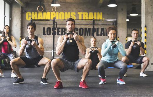 This 4-Move Leg Blast Will Crush Your Quads