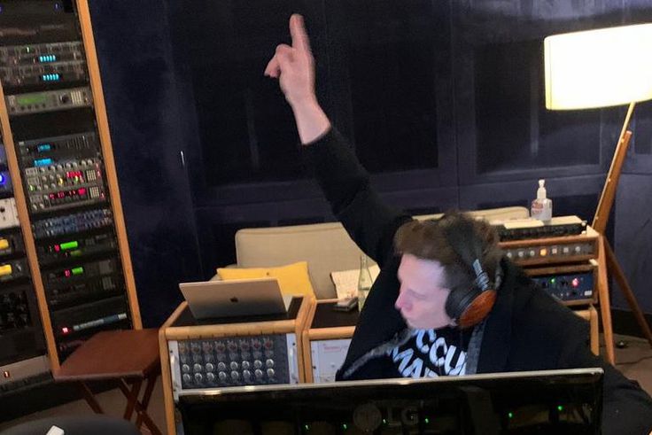 Elon Musk Just Dropped an EDM Track