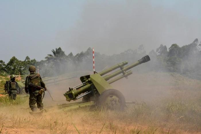Soldiers of the Armed Forces of the Democratic Republic of the Congo (FARDC) launched an offensive against ADF militants in October