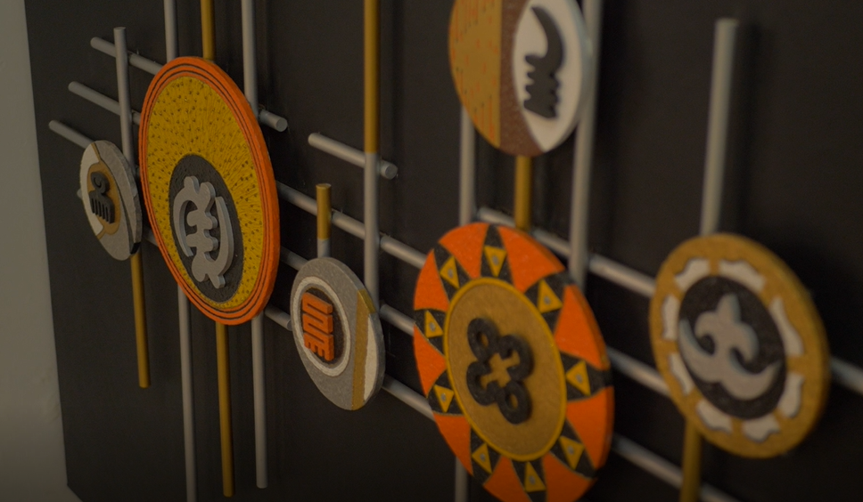 This young Ghanaian entrepreneur is turning recyclable trash into beautiful art