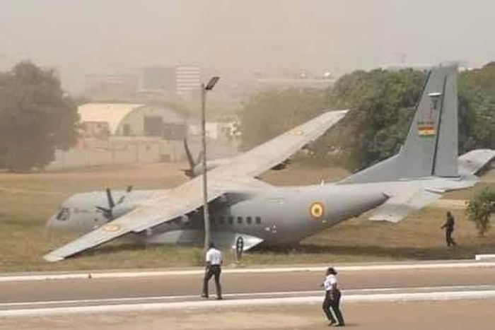 Military aircraft overruns apron at Ghana Air Force Base