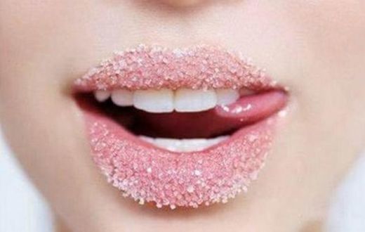 A mix of sugar and olive oil work perfectly to exfoliate the lips