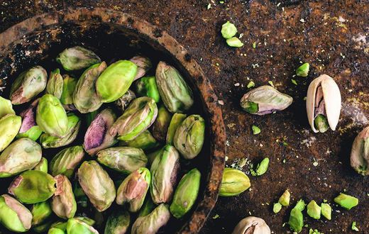 9 Keto-Friendly Snacks That Actually Keep You Full
