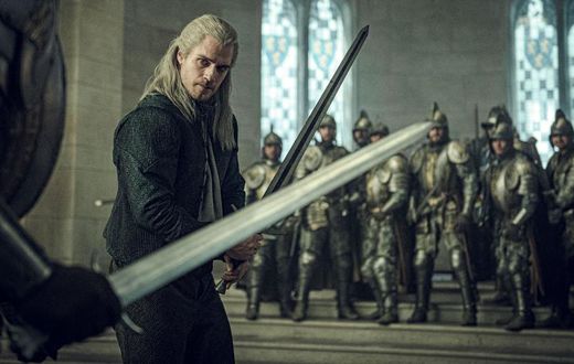 Henry Cavill's Super Strong 'Witcher' Workout