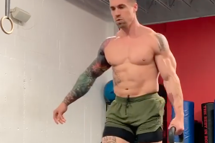 Train Smarter With This 5-Move Mobility Workout