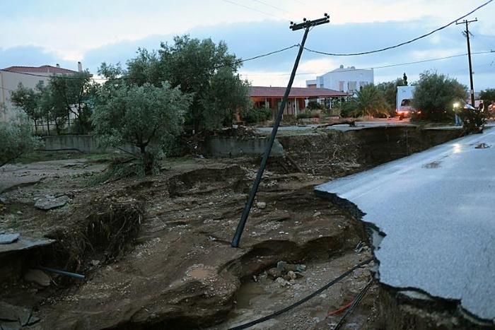 Storm damage at the town of Kineta closed road and rail links between Athens and the Peloponnesian peninsula