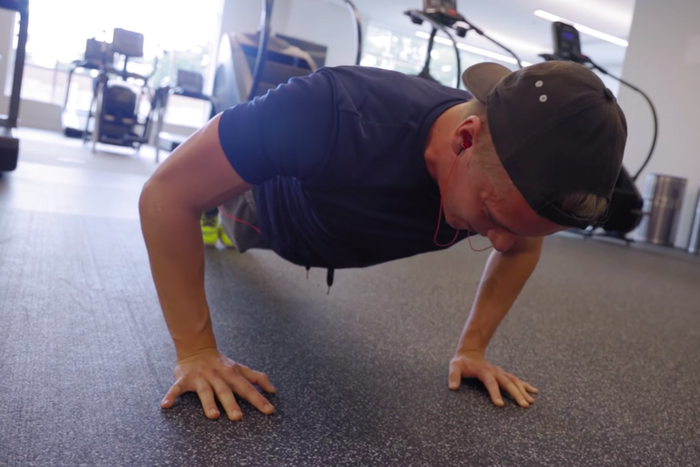 This Guy Did a Murph Workout Every Day for a Month