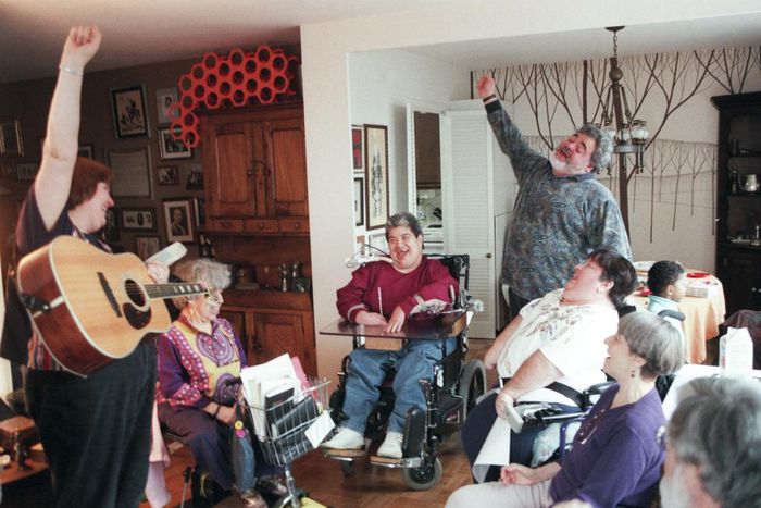 Marilyn Saviola, Disability Rights Advocate, Is Dead at 74