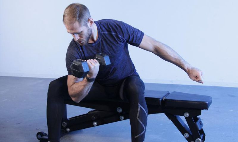 How to Do Concentration Curls the Right Way