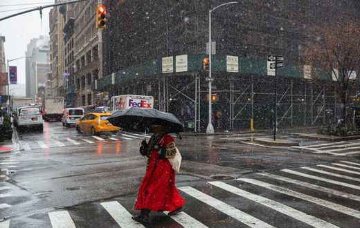 'Sloppy Rush Hour' Ahead as Rain and Snow Pelt Region