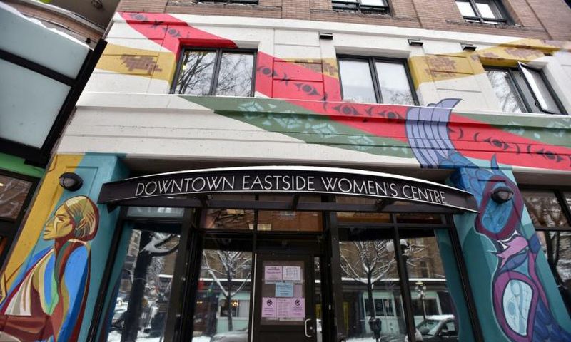 Meghan visited the Downtown Eastside Women's Centre, a non-profit organisation that provides support to women who are fleeing violence, dealing with homelessness or living in poverty