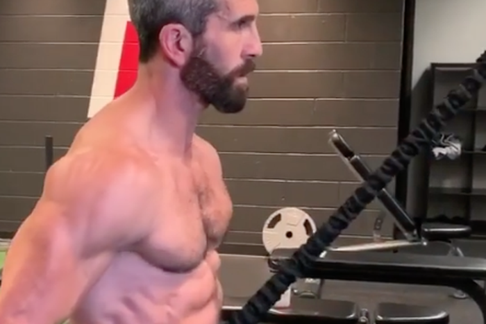 Try This 2-Move Triceps and Back Finisher