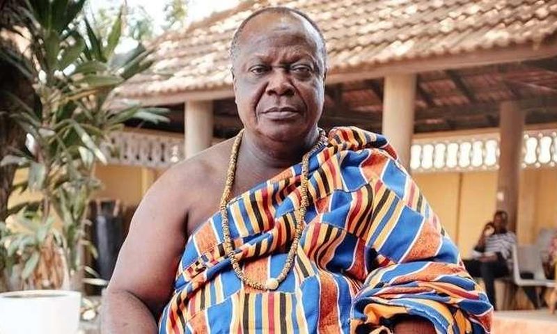 Nii Adjei Kraku II: Tema Mantse passes on
