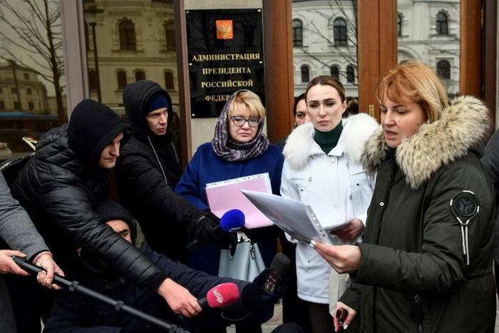 A new group, Mothers Against Political Repression, has appealed to President Vladimir Putin to intervene in what they say has been an arbitrary crackdown by the courts on protesters