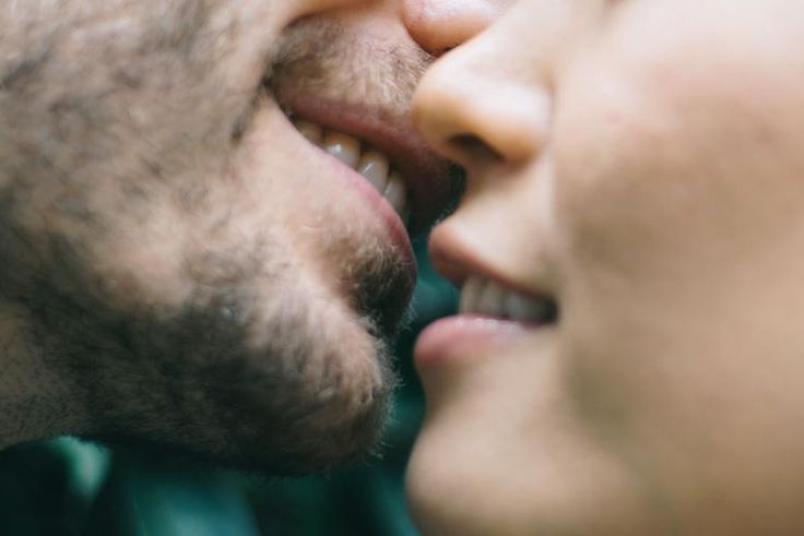 The Worst Things That Have Happened While Kissing