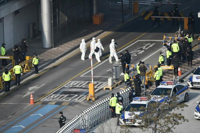 A chartered plane carrying a total of 368 South Korean citizens has arrived in the South from Wuhan