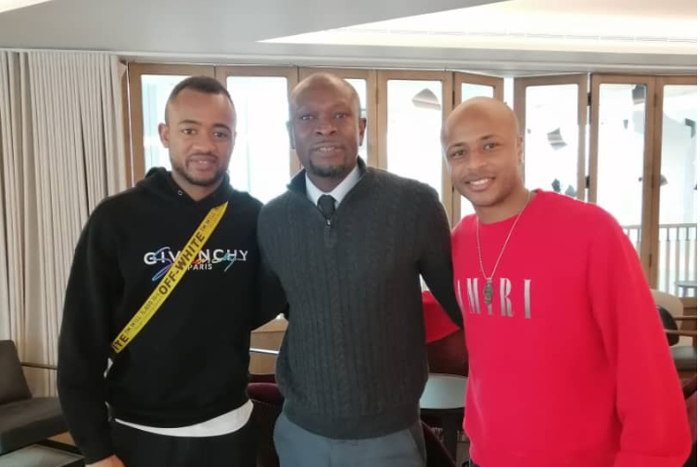 Ghana coach C.K Akonnor visits Ayew brothers in England