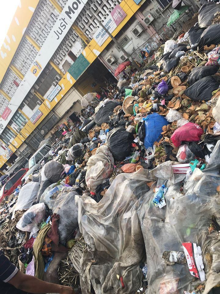 Filth at Kaneshie market