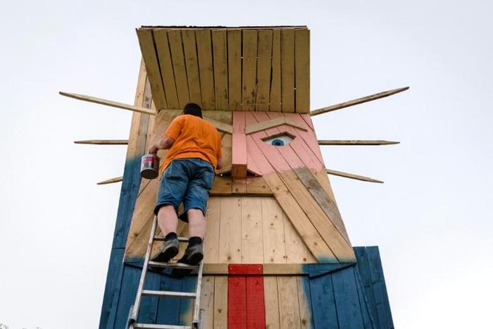 The statue designed by artist Tomaz Schlegl was put up last summer