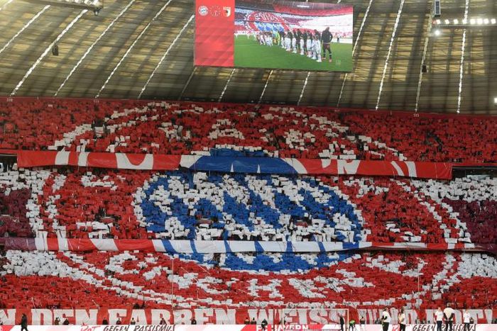 Champions Bayern Munich top the Bundesliga table four points clear of second-placed Borussia Dortmund
