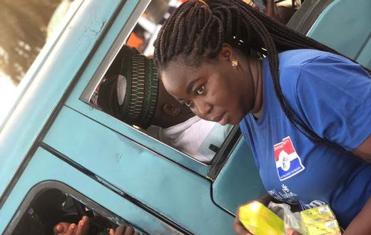 NPP supporter selling