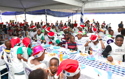 Zoomlion fetes hundreds of children