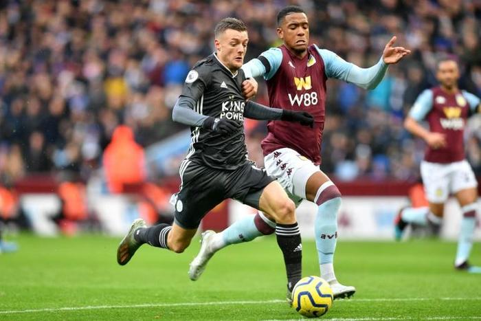 Jamie Vardy scored twice in Leicester's win at Aston Villa