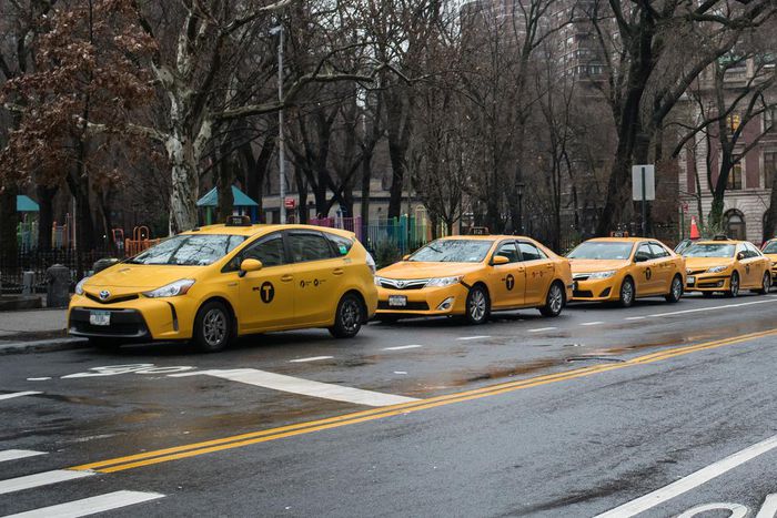 Coronavirus in New York: Cuomo Attacks CDC Over Delays in Testing