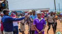 Gov’t to halt food distribution in areas where social distancing is not observed