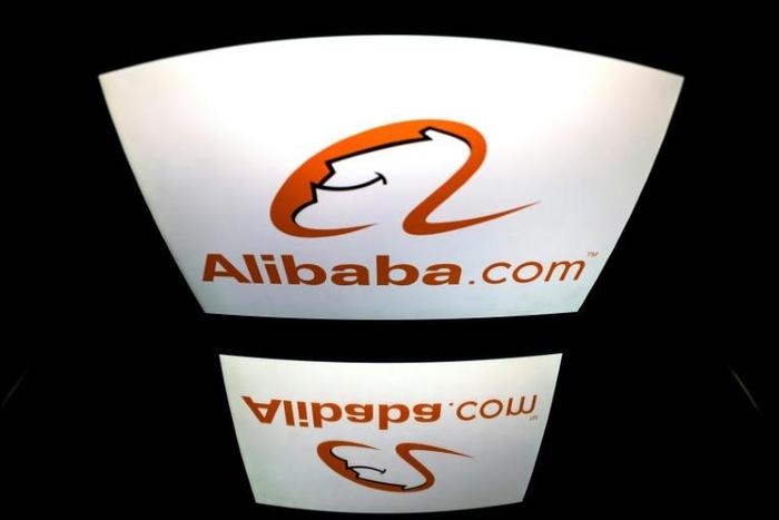 Alibaba had planned to list in Hong Kong in the summer but called it off because of protests in the city and the China-US trade war