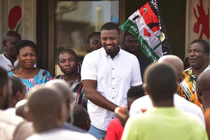Online studies: John Dumelo to share 2,000GB of data among GIMPA students
