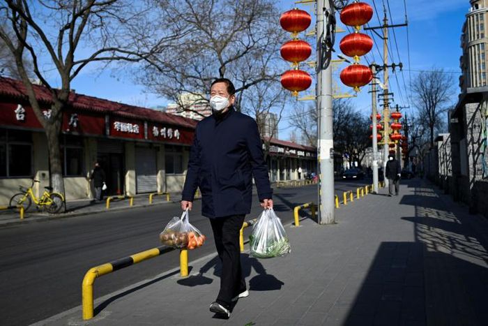 China's central bank says it will provide support to key enterprises helping fight the deadly coronavirus