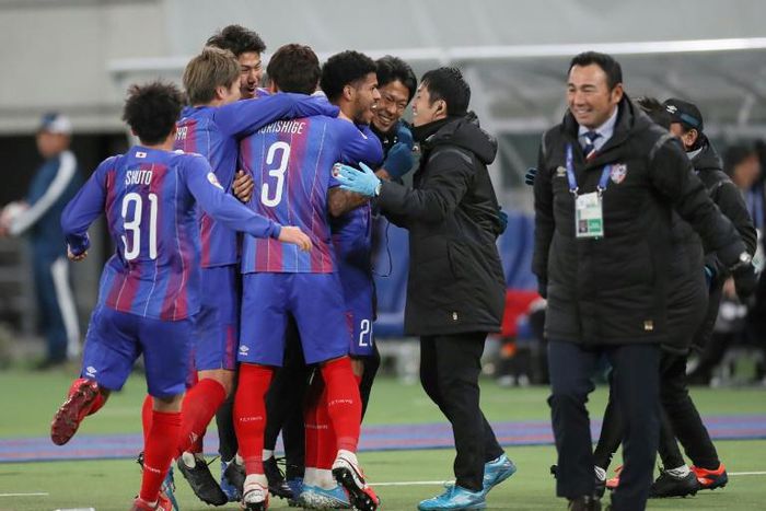 Leandro sparked celebrations on the FC Tokyo bench