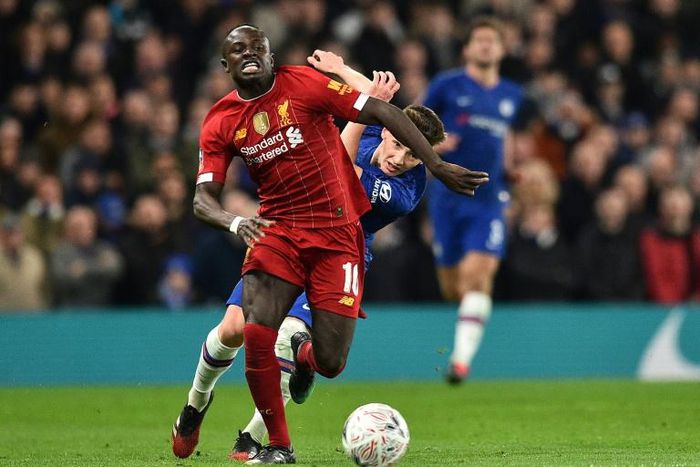 Sadio Mane has urged Liverpool to refocus after their sudden slump