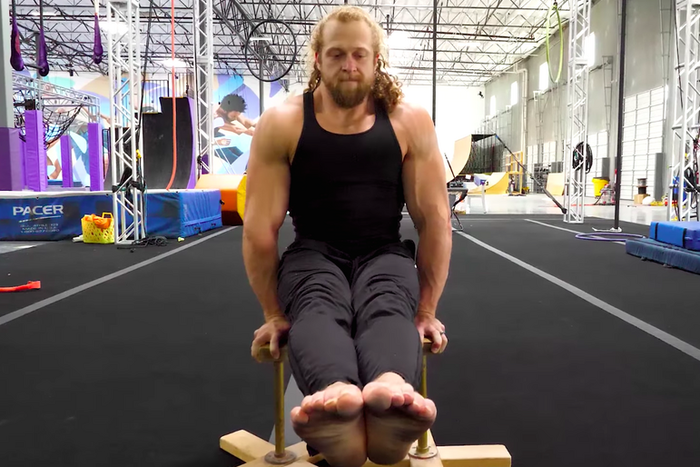 Bodybuilder Tries Gymnast's Conditioning Routine